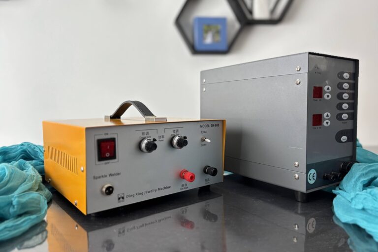 two unbranded Chinese welders next to each other