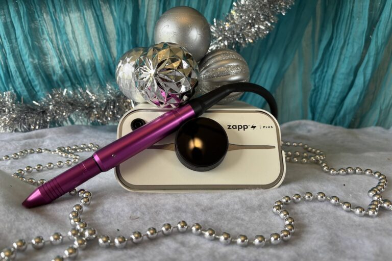 Zapp Plus 2 welder with Christmas decorations